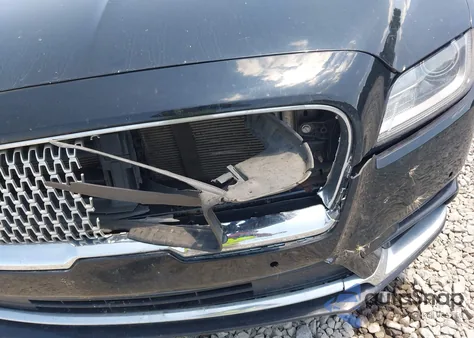 2017 Lincoln Continental Select z USA, uszkodzony, nr VIN 1LN6L9TK7H5611821